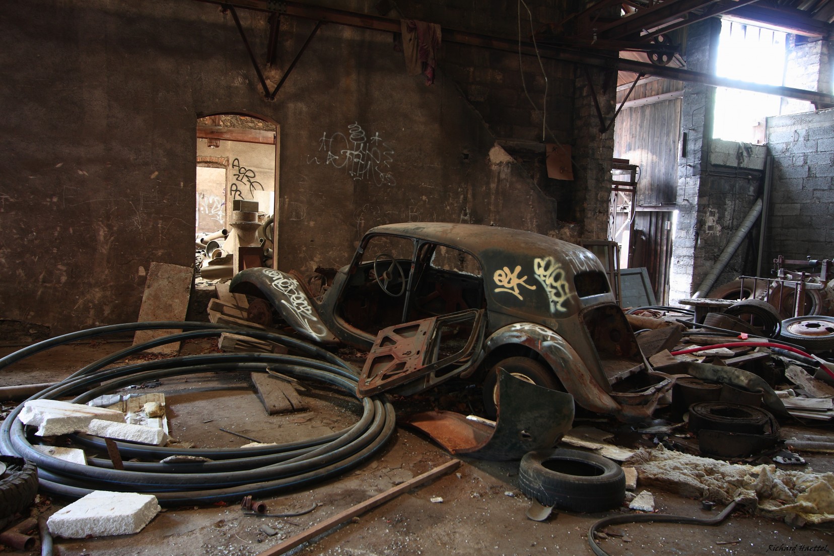 01 - Usine désaffectée BOTTA .jpg